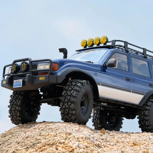 FMS FCX10 PRO 1/10 2.4G 4WD Brushless RC Car for TOYOTA Land Cruiser LC80 RS Remote Controlled Locking Differentials Two Speed Portal Axles LED Light Vehicles Models Toys - Image 6