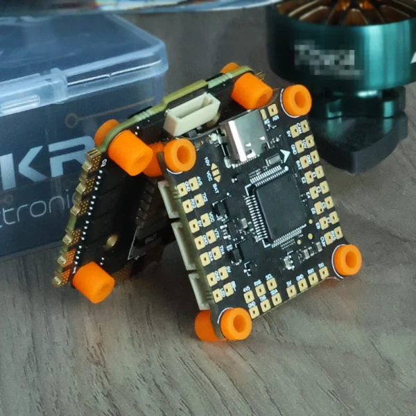 30.5x30.5mm HAKRC 45AF7 V2 Stack F7 Flight Controller Dual Gyro with 5V 10V BEC Output 45A BL_S 2-6S 4in1 ESC Flytower Support DJI O3 Air Unit for DIY RC FPV Racing Drone - Image 3