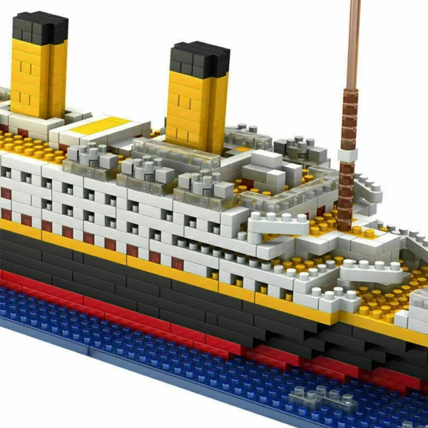 1860pcs Titanic Model Micro Blocks Building Set Puzzle DIY Educational Toy Gift for Adults Children - Image 4