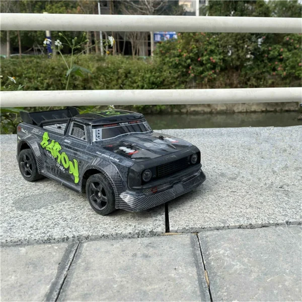 SG PINECONE FOREST 1603 RTR Brushless 60km/h Several Battery 1/16 2.4G 4WD RC Car LED Light Proportional Vehicles Model - Image 8