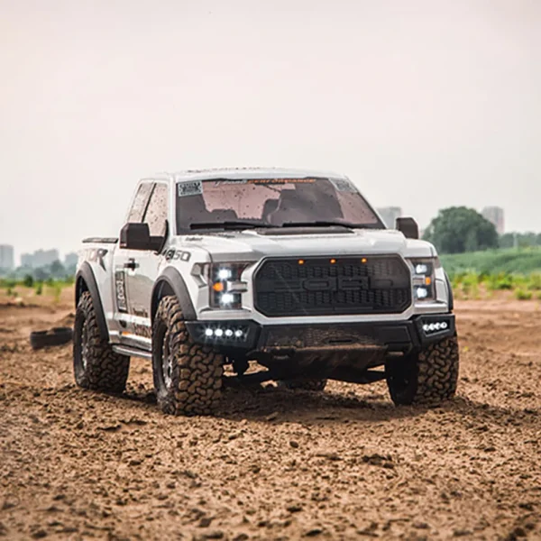 Traction Hobby KM 1/8 2.4G 4WD for Ford F150 RC Car Rock Crawler Off-Road Climbing Pickup Truck Differential Lock LED Light Mountain Vehicles Models Simulation Electric Remote Control Toys - Image 7