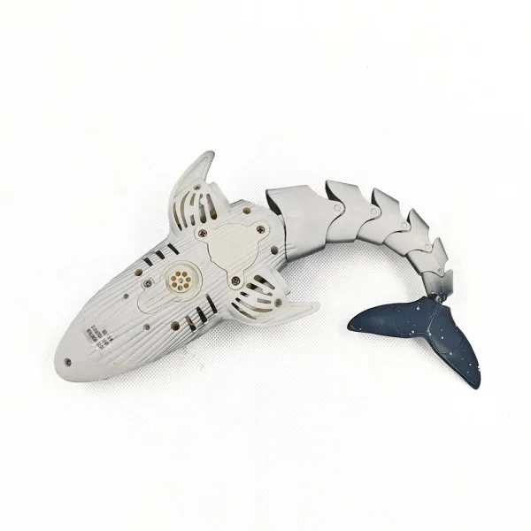 18002 Simulation Double Waterproof Automatic Cruise Spraying Whale Remote Control RC Boat Toy - Image 6