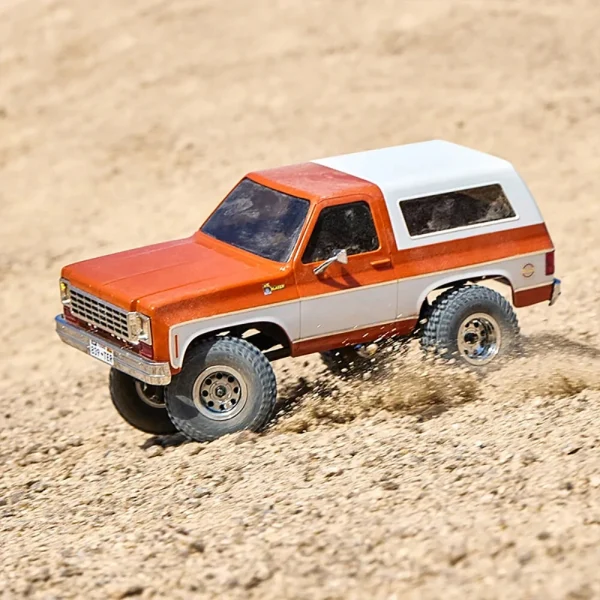 FMS FCX24 RTR for Chevrolet K5 Blazer 1/24 2.4G 4WD RC Car Mini Rock Crawler Off-Road Climbing Truck Vehicles LED Lights Models - Image 9